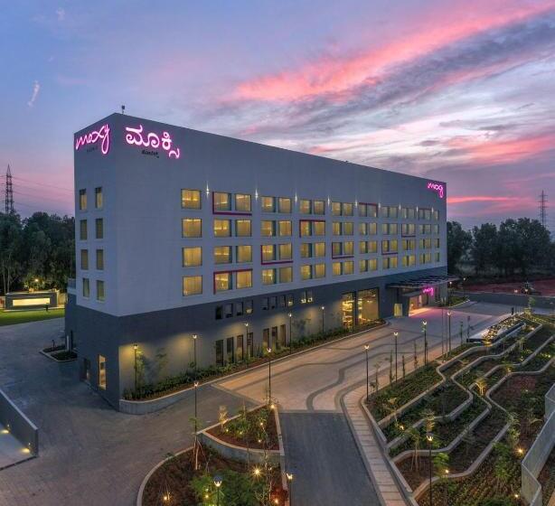 Отель Moxy Bengaluru Airport Prestige Tech Cloud