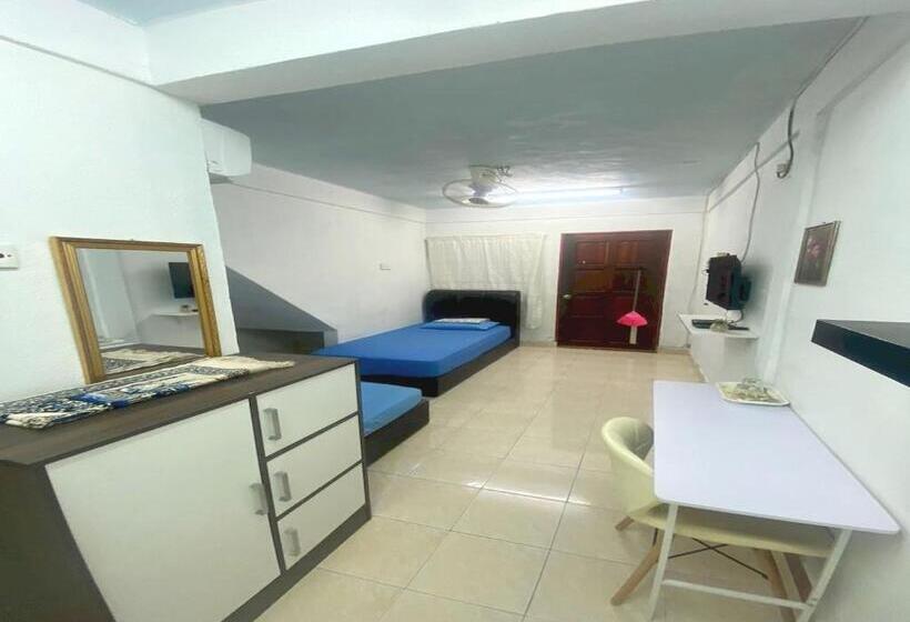 فندق Oyo 90910 Homestay D Lalang Inn