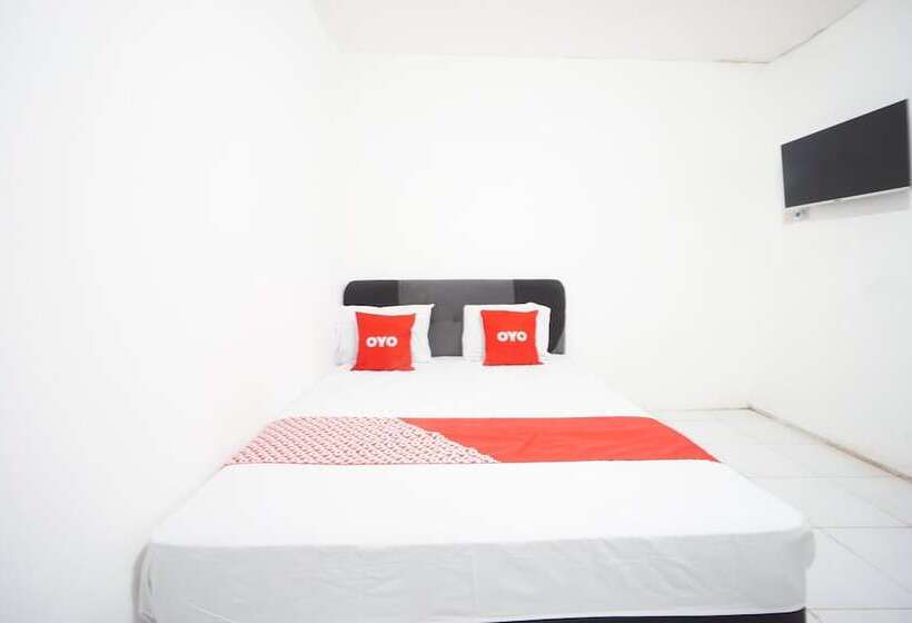 فندق Homestay & Cafe Blessings Near Station Center Town Redpartner