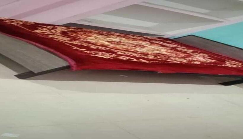 酒店 Oyo V K Guest House