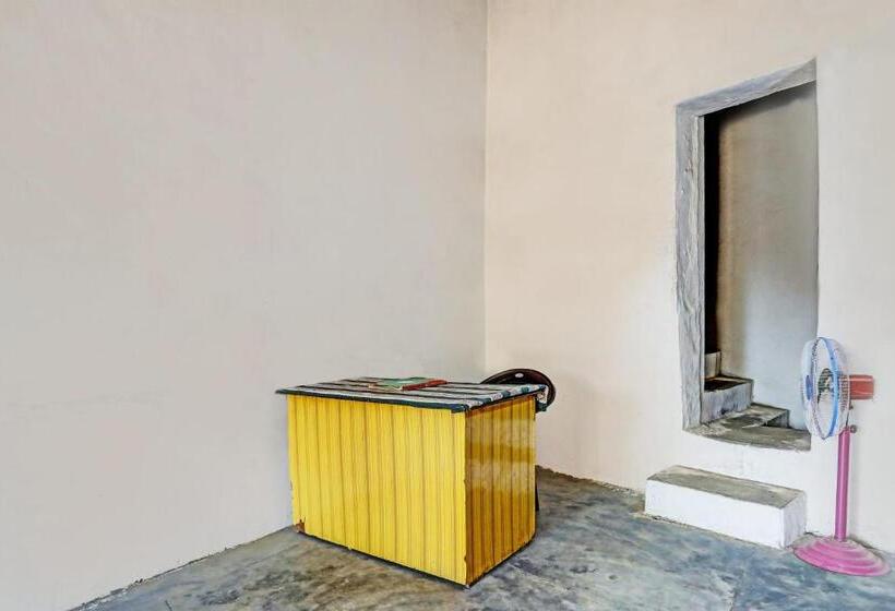 酒店 Oyo V K Guest House