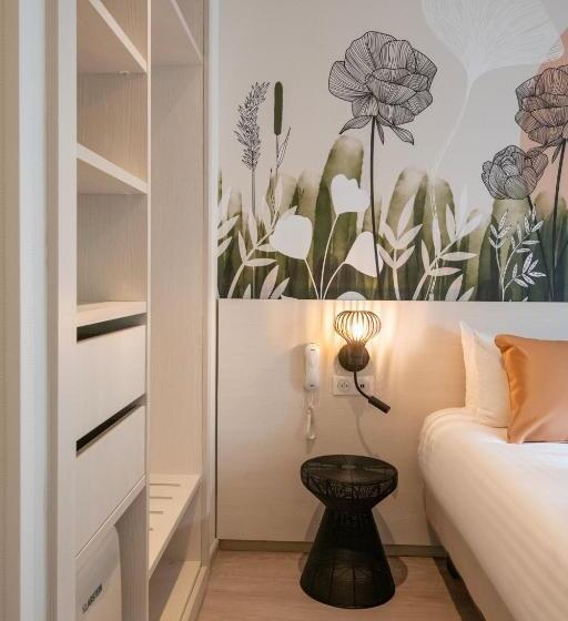 Отель Résidence Hôtelière Chambord Au Coeur De Menton   Entièrement Rénovée