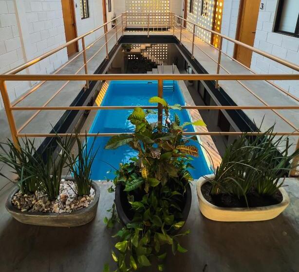 Отель Sealion Dive Center