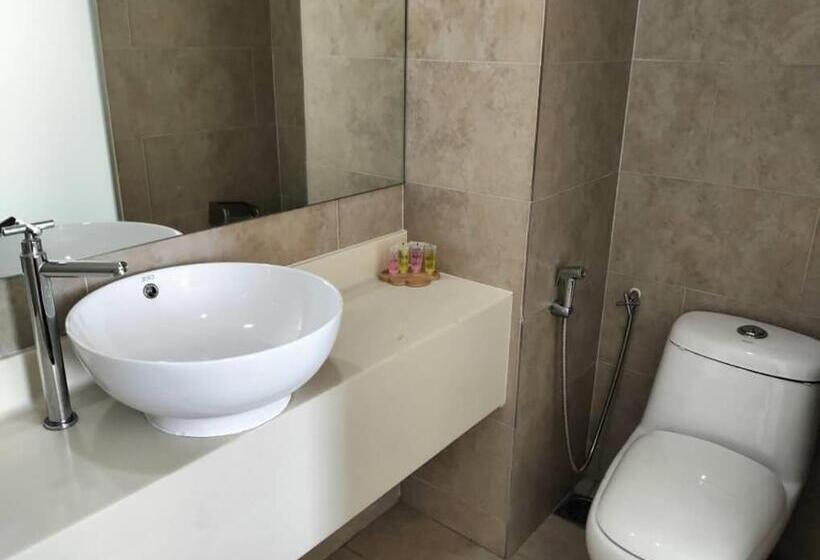 בית מלון כפרי Sunflower World