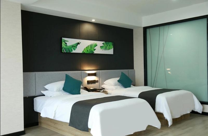 Otel Thank Inn Chain Fuyang Linquan Stadium