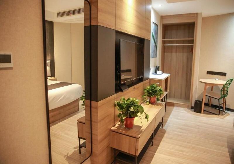 בית מלון כפרי Thank Inn Chain Suqian Hubin New District Santaishan Park