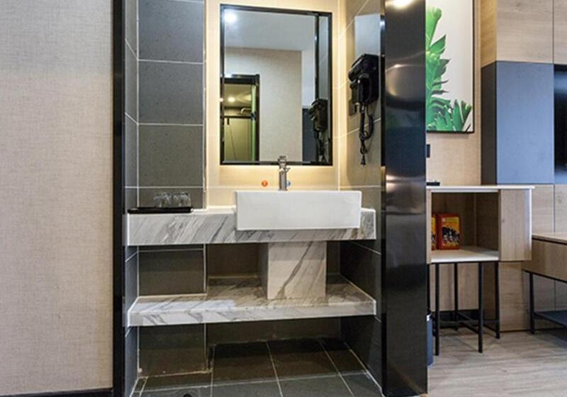 Отель Thank Inn Chain Zibo Beijing Road Muyang Village