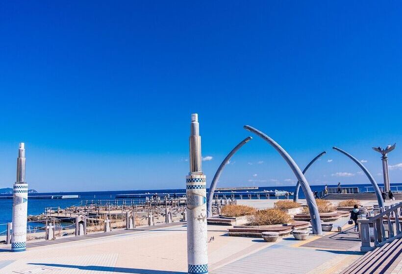 ホテル The Moon Atami