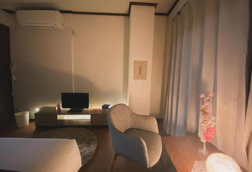 ホテル The Moon Atami