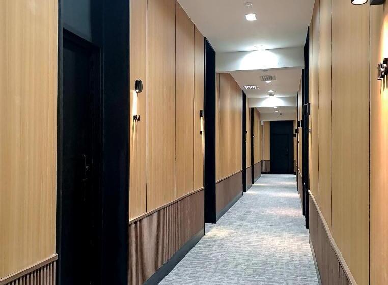 ホテル Urban Inn, Salak Tinggi