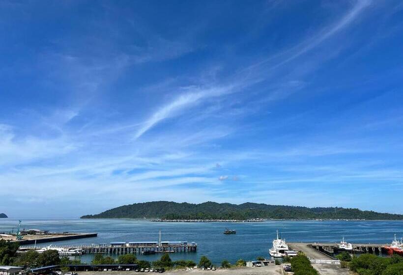 Jq Citypads By Golden Stay