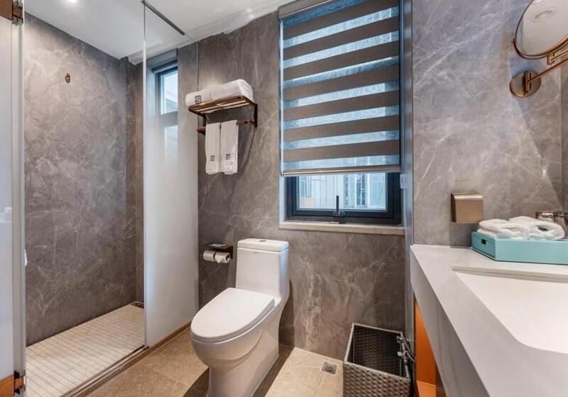 Lanou Hotel Shenzhen Luohu Ruipeng Building