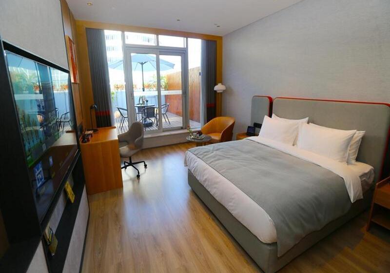 Lanou M Hotel Shangxing Luxun S Hometown