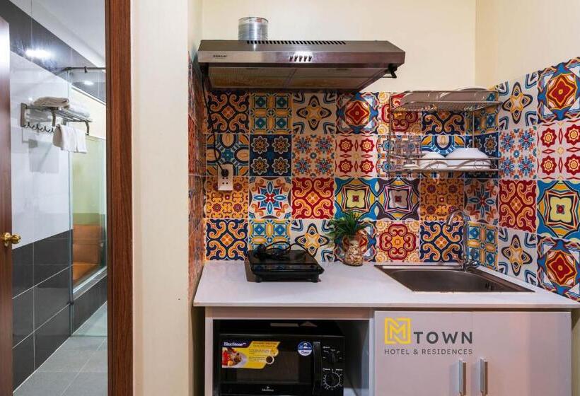 Luxy Park Hotel & Apartments Mtown