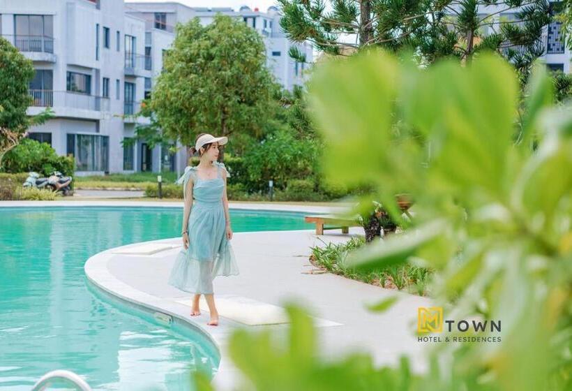 Luxy Park Hotel & Apartments Mtown