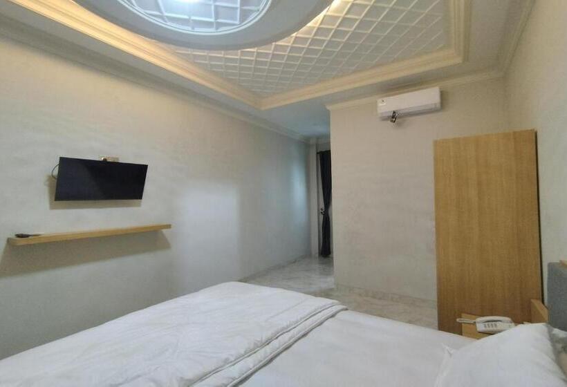 Maulidia Hotel Syariah & Convention Center