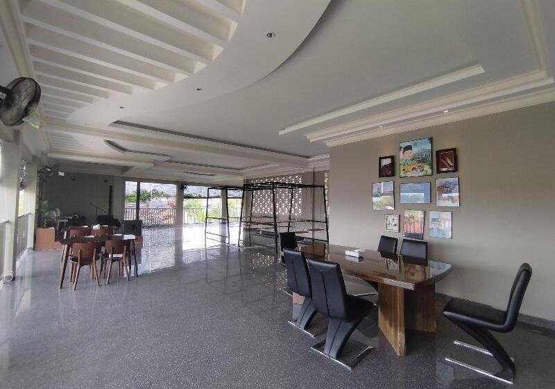 Maulidia Hotel Syariah & Convention Center