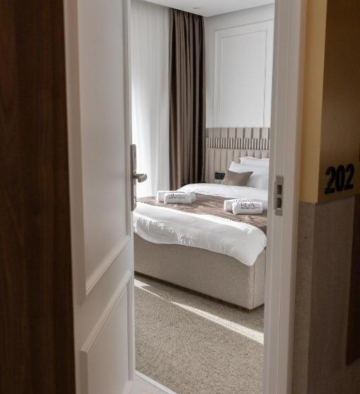 مُتل Riva Sleep & Chill