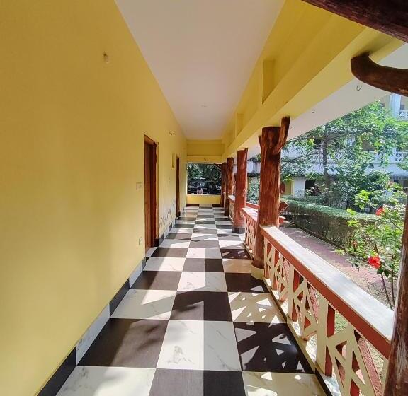 Muktomon Hotel & Resort