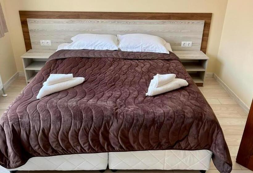 펜션 къща за гости михаела