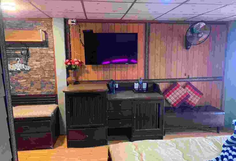 פנסיון วังหินบังกะโล