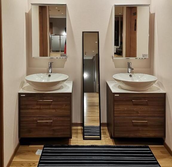 ペンション White House Onsen Guesthouse