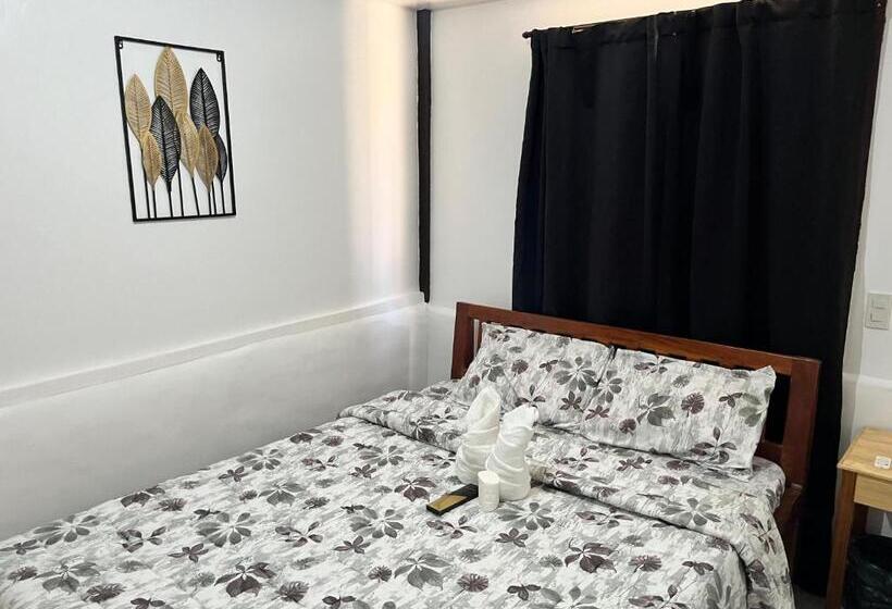 پانسیون Trisha Guesthouse