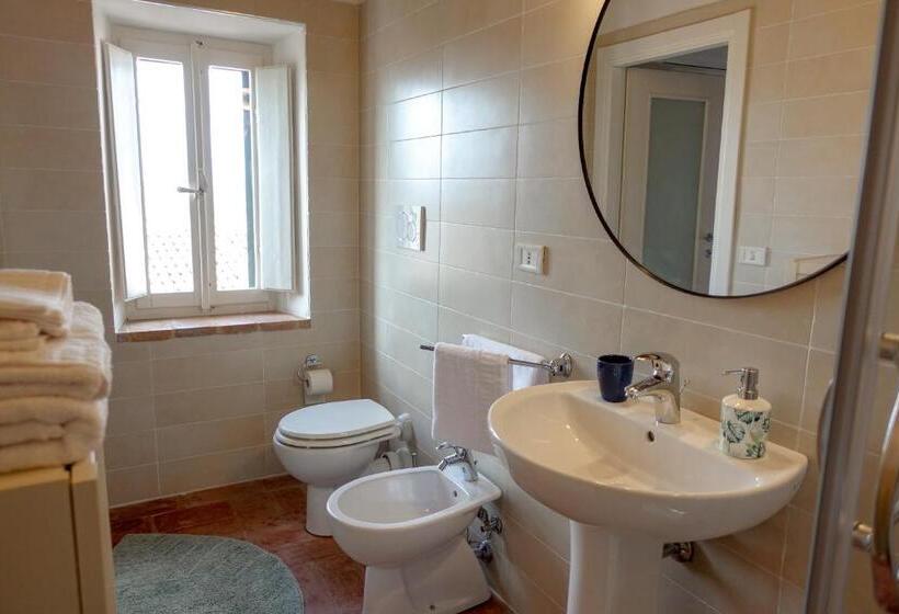 بنسيون Casa Ninetta Guest House