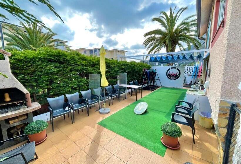 پانسیون Escuela De Surf Waves Sound   Alojamiento Compartido