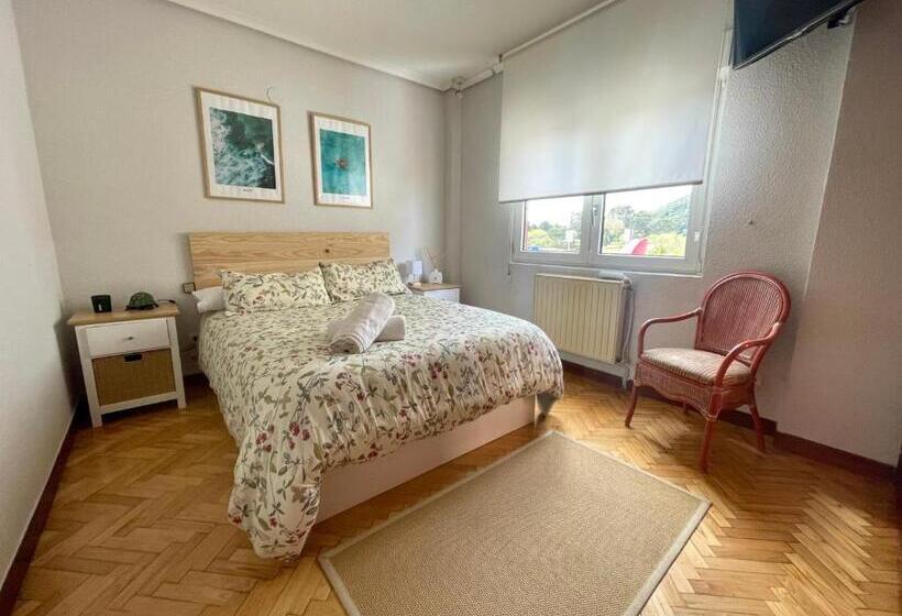 پانسیون Escuela De Surf Waves Sound   Alojamiento Compartido