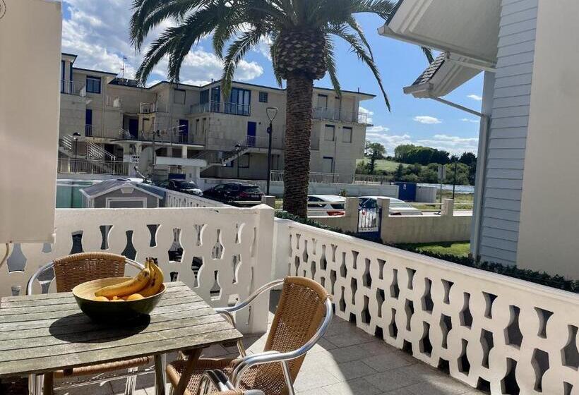 پانسیون Escuela De Surf Waves Sound   Alojamiento Compartido