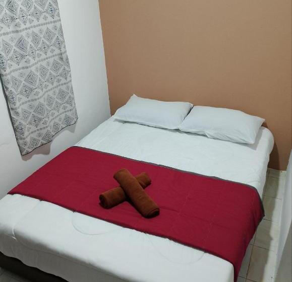 پانسیون Lawer Guesthouse