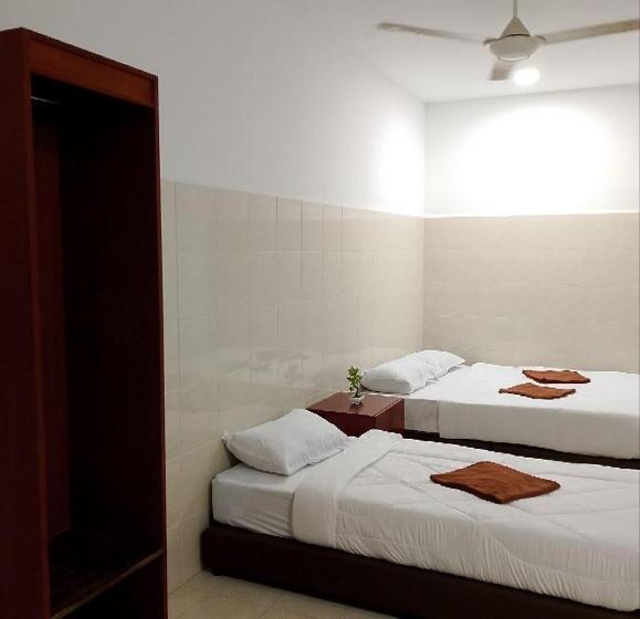 پانسیون Lawer Guesthouse