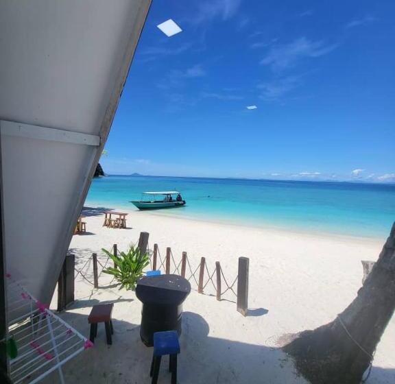 Курорт Dewatistay B&b