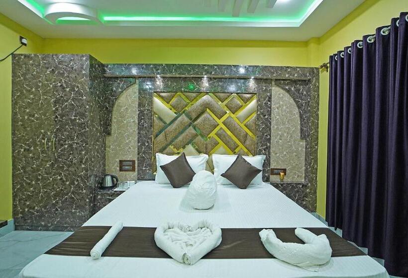 India Beach Resort On Beach