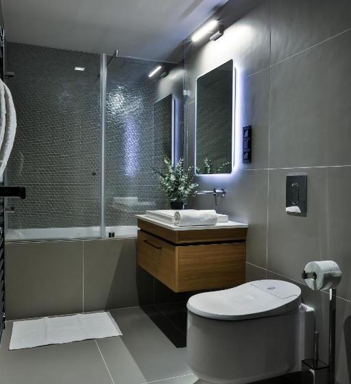 Sun Hill Luxury Suites