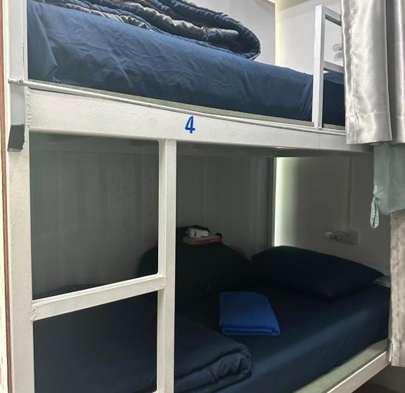 Sweed Dee Seaview Hostel