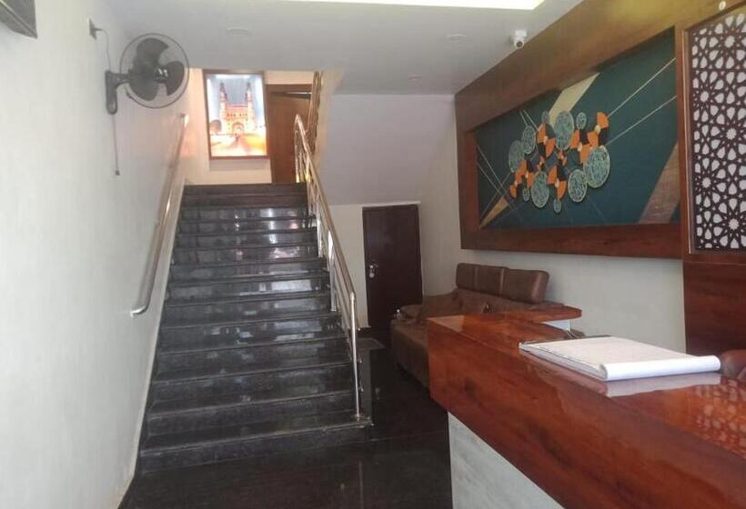 The Road View Grand Hotel & Multi Cuisine Restaurant  18 Percentage Off On Food Order