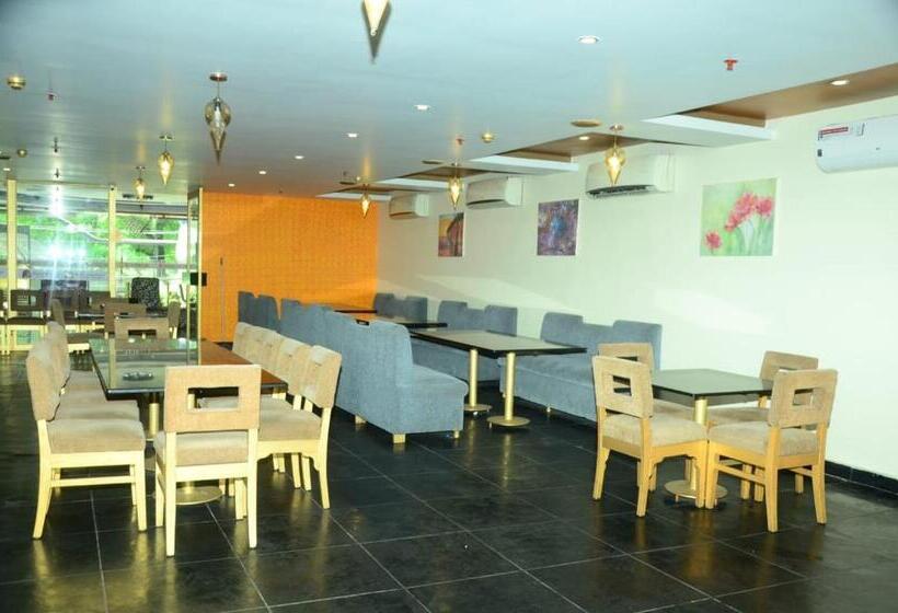 The Road View Grand Hotel & Multi Cuisine Restaurant  18 Percentage Off On Food Order