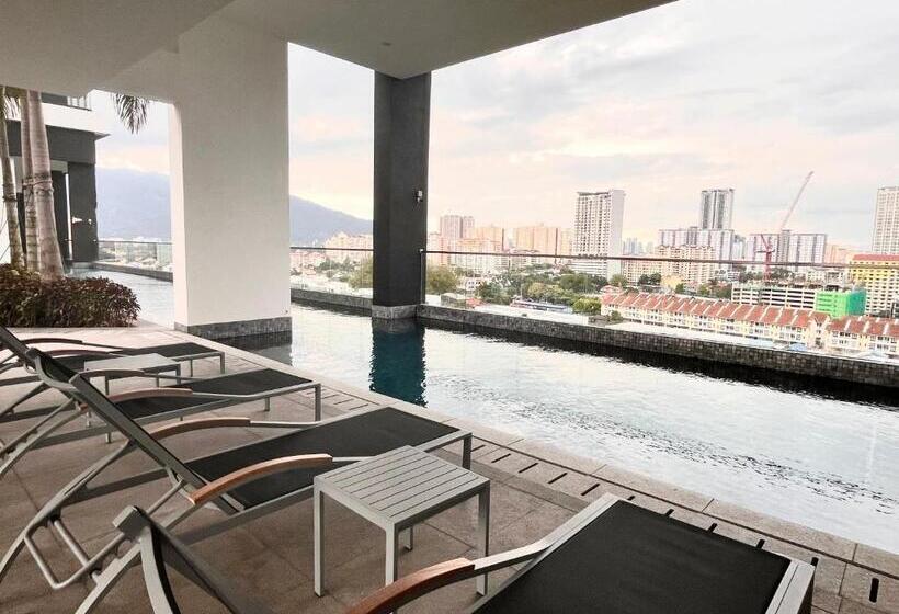 Urban Suites @jelutong Georgetown