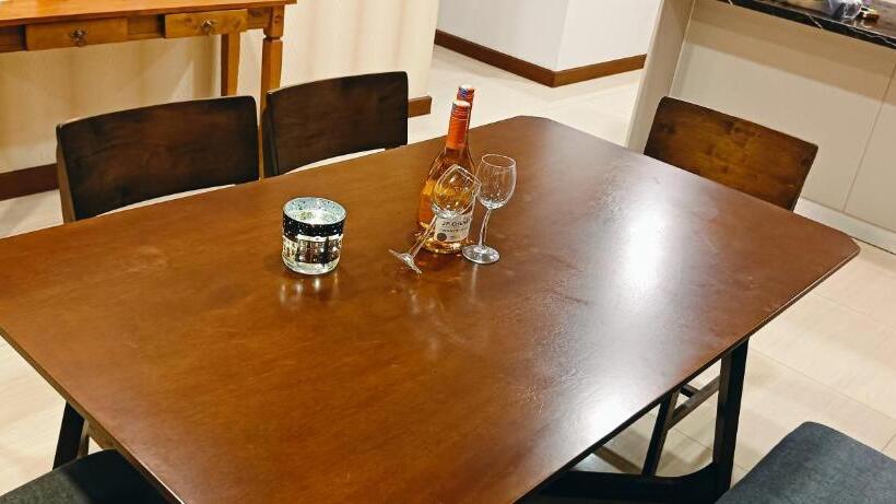 超赞海景高级公寓 浪漫香薰浴缸泡澡 Nexflix Youtube Wifi 喜欢浪漫宁静的您怎可错过