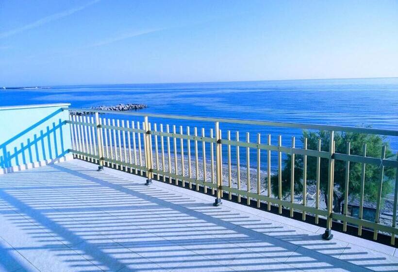 Acquamarina B&b Deluxe