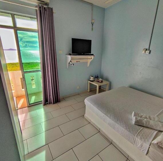 ユースホステル Aqil Beach Inn