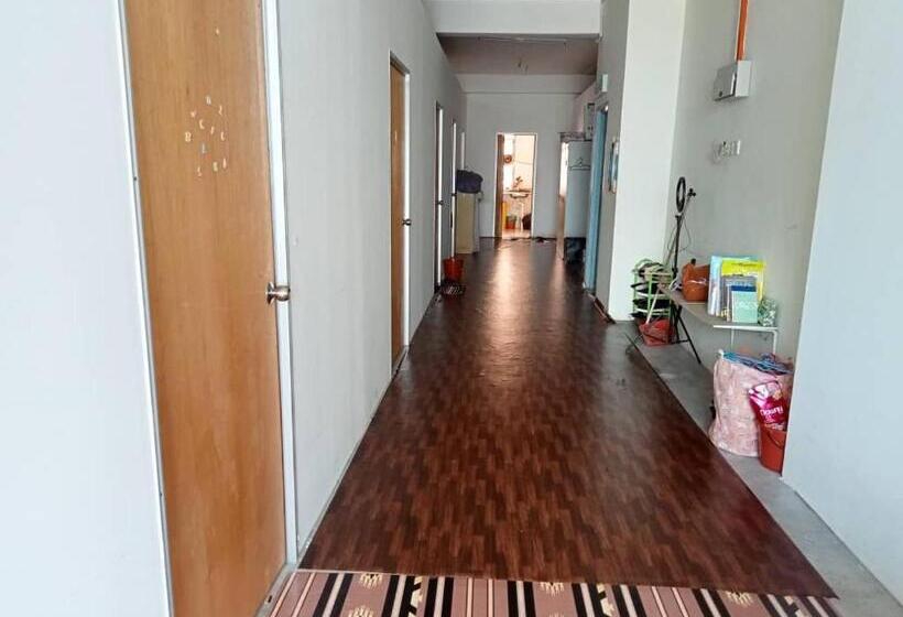 فندق صغير Dena Moon Inn