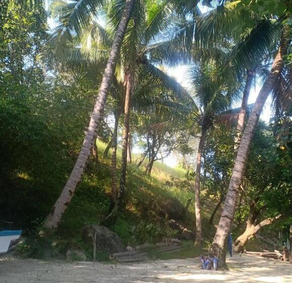 ユースホステル Pamutusan Island