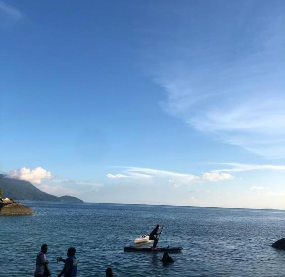 فندق صغير Pondok Sri Salang