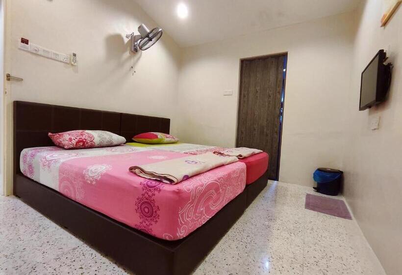 فندق صغير Trex_batu Pahat Homestay