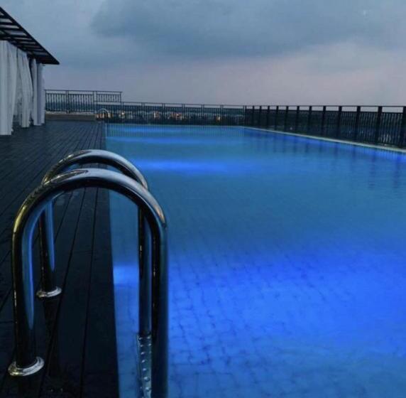 住宿加早餐  Cozy Suite   Near Utar   Champs Elysees Kampar