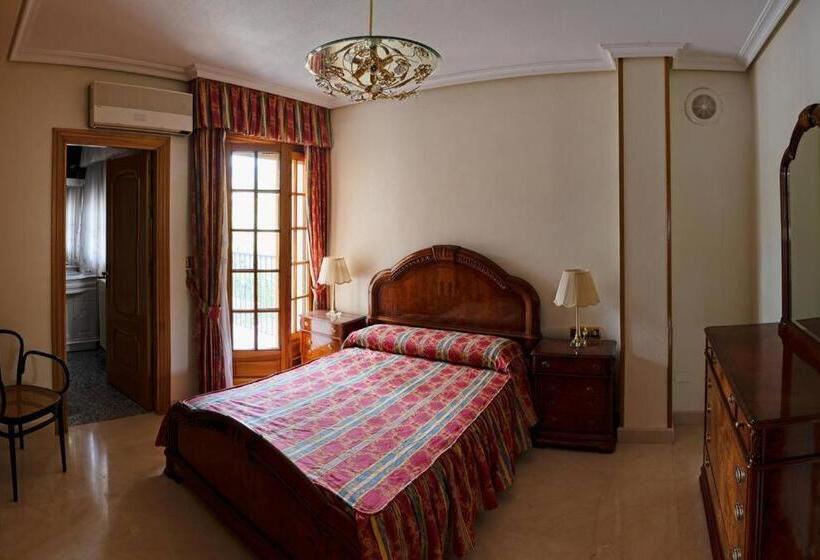 تختخواب و صبحانه El Carrascal