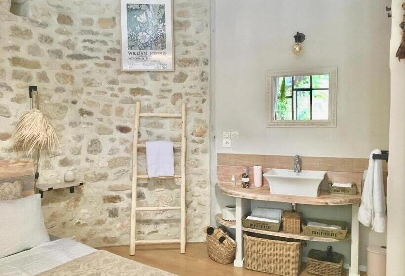 مبيت وإفطار La Dame Jeanne